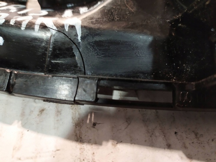 GRILLE PARE-CHOCS GAUCHE AVANT TOYOTA YARIS II