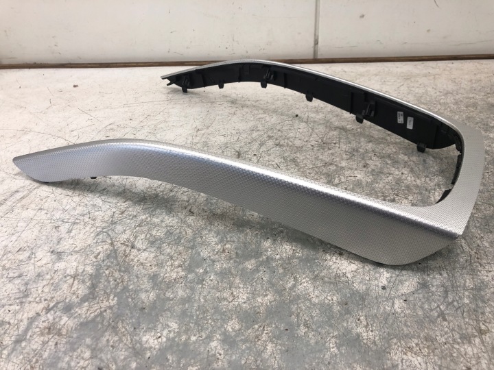 BAGUETTES DÉCORS PORTES TUNNELS AUDI A4 B8 LUSKA Y27
