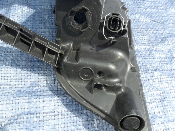 OPEL ASTRA IV J PHARES ANTIBROUILLARD DROIT LANTERNE ANTIBUÉE DROIT CLIGNOTANT