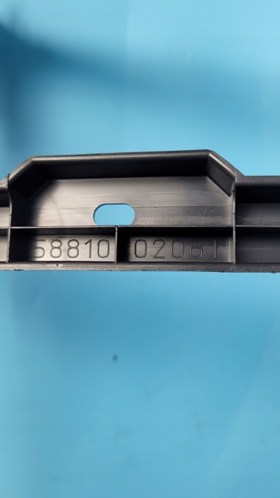 SUZUKI SWACE 1.8 HYBRID ACCOUDOIR TUNNEL CENTRAL RACCORD USB 85532-12020