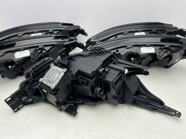 NISSAN QASHQAI III J12 LIFT PHARE GAUCHE COMPLET LED NEUF 26060HN25A OEM 2024-