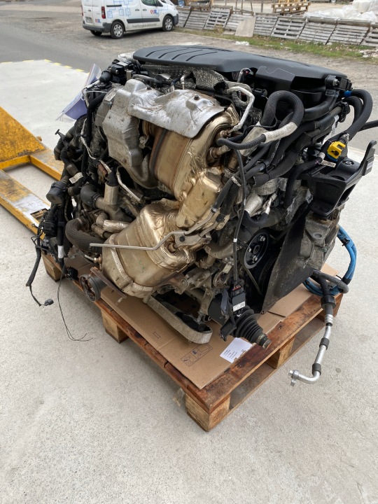 MOTEUR BOÎTE 204DTY LAND ROVER EVOQUE VELAR JAGUAR F-PACE XF 2.0