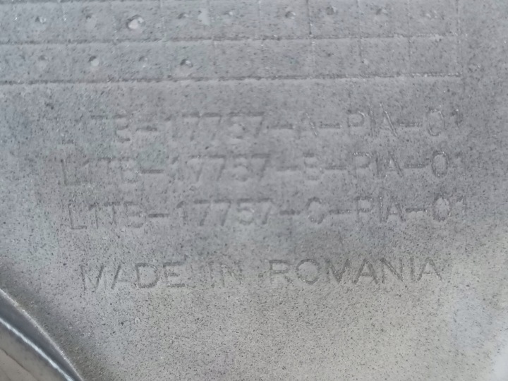 PARE-CHOCS AVANT AVANT FORD PUMA II MK2 GRILLE