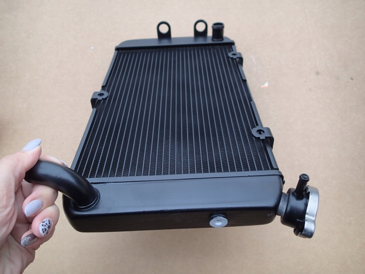 NEUF RADIATEUR KAWASAKI VULCAN AVEC 650 S650 ANNÉE 15+