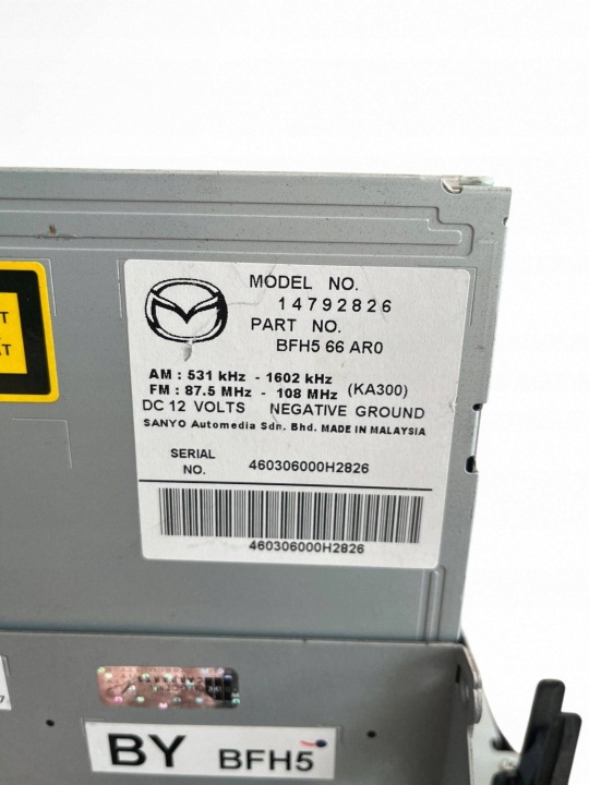 MAZDA 3 RADIO AUTORADIO BFH566AR0