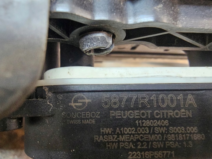 GUIDE D'AIR ZALUZJE E-C4 CORSA-E E-208 E-2008 II 9828037080 ORIGINE