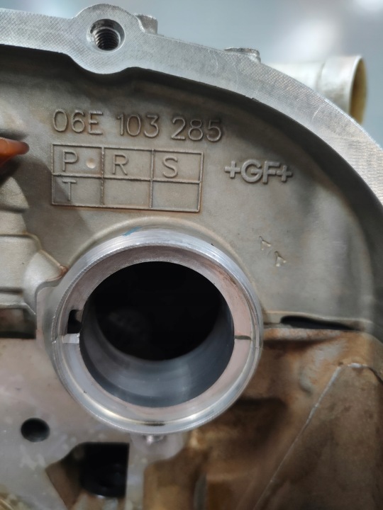 AUDI A6 C7 4G A7 A4 B8 A5 8T Q5 8R 3.2 V6 POUCES CULASSE GAUCHE 06E103403A
