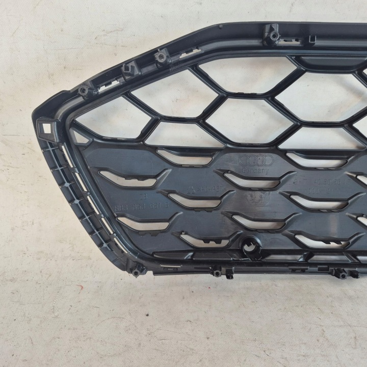 AUDI A5 S5 B10 8B3 24- GRILLE CALANDRE RADIATEUR 8B3853653B