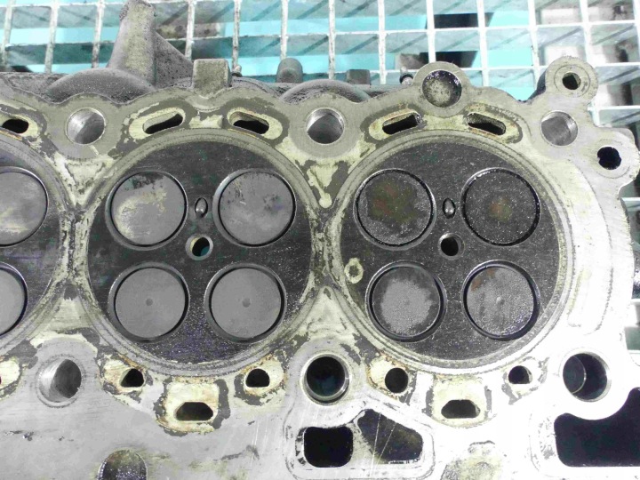 CULASSE DROITE ARBRES RANGE ROVER III L322 L320 3.6 TD V8