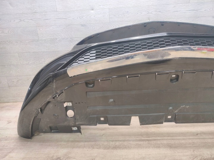 MERCEDES-BENZ CLA C118 X118 2021 AVEC AVANT PARE-CHOCS