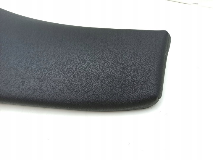BMW X1 E84 2010 GAUCHE CÔTÉ PROTECTION SUPÉRIEURE SIÈGES ARRIÈRE 1600110