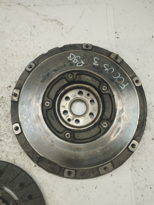 FORD FOCUS MK3 III EMBRAYAGE BI-MASSE DISQUE COLLIER CM5G-7550-LA BG91-7563-BD