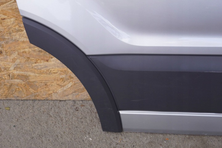 FORD TRANSIT MK8 PORTES GAUCHE AVANT (D1896)