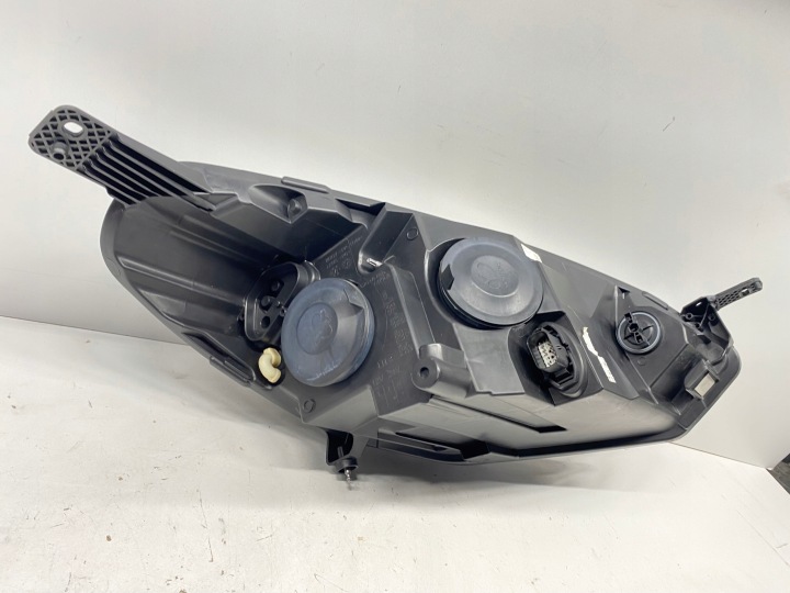PHARE AVANT AVANT GAUCHE ORDINAIRE FORD FIESTA 8 VIII MK8 2017-