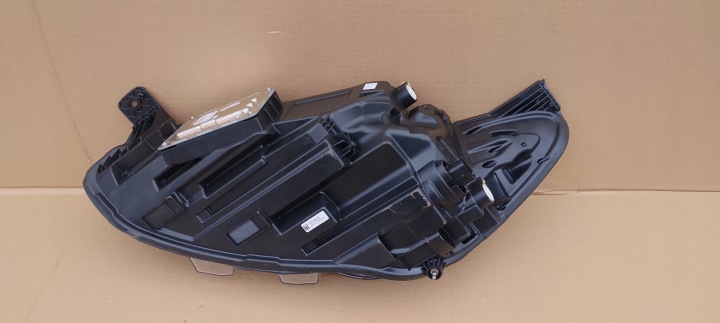 PHARE AVANT AVANT DROITE FORD FOCUS MK4 18-22ROK COMPLET LED MX7B-13E014-EB