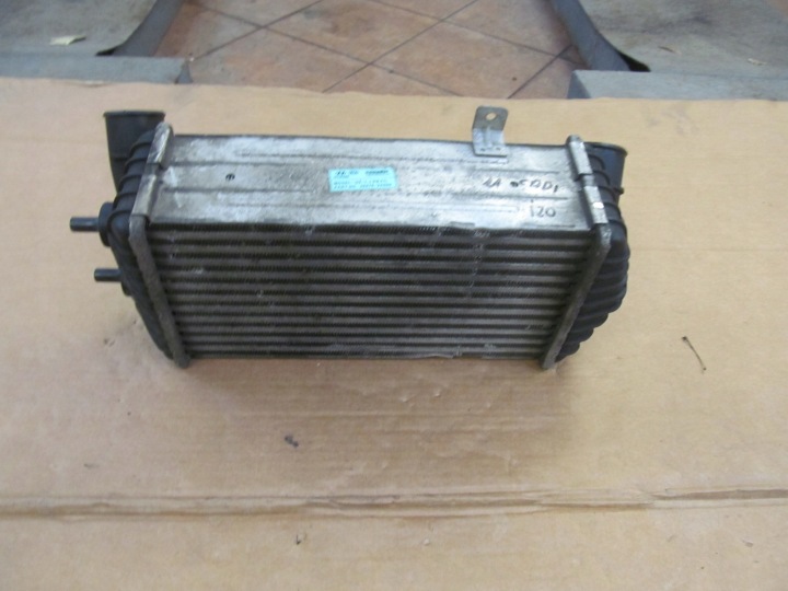 HYUNDAI I20 08-14 ÉCHANGEUR AIR-AIR RADIATEUR C308