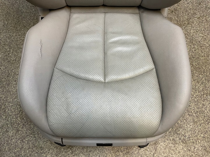 SIÈGE PASSAGER DROIT AVANT AVANT RÉCHAUFFEUR CUIR COULEUR GRISE VENTILÉE W211 EUROPE