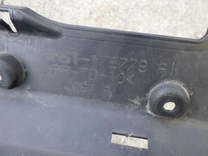 FORD FOCUS MK3 III 2010- PANNEAU AVANT RENFORCEMENT