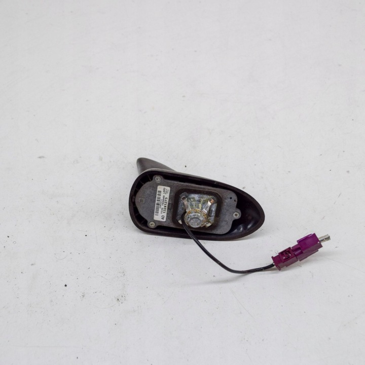 OPEL INSIGNIA A 2010 ANTENNE GPS