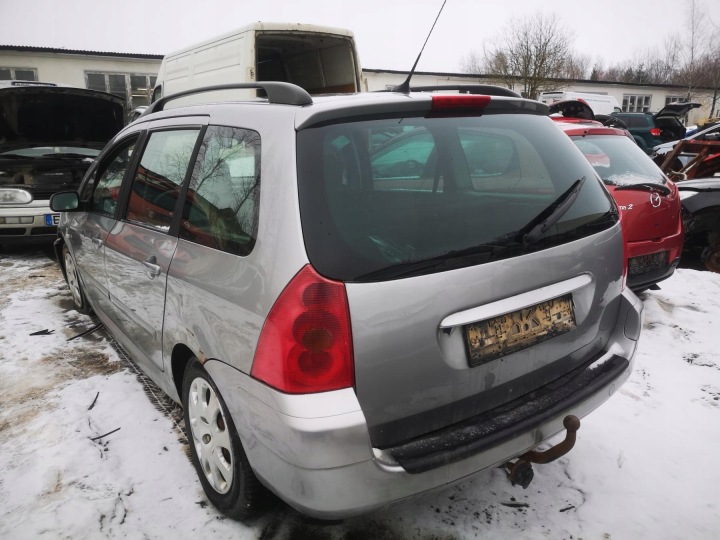 PEUGEOT 307 VITRE DE PORTIÈRE ARRIÈRE DROIT 2005 2.0L