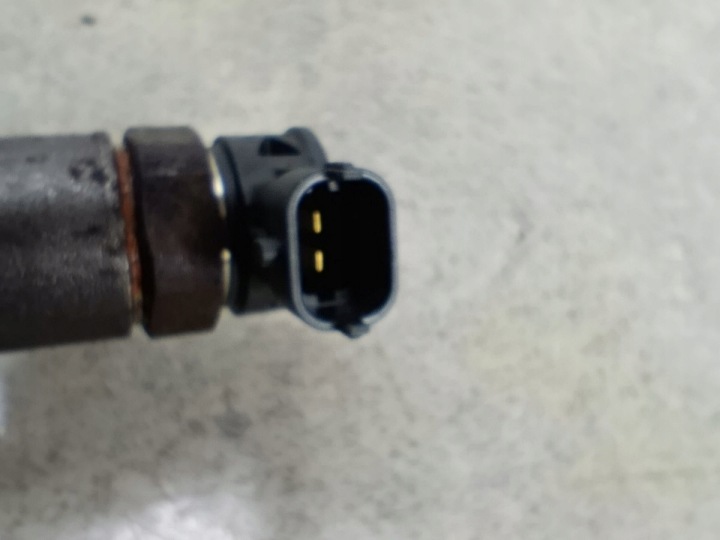 INJECTEUR KIA STONIC I 33800-2A610 0445110589 BOSCH 1.6 CRDI
