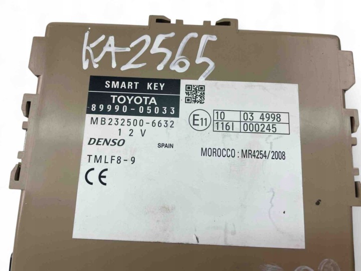 CONTRÔLEUR TOYOTA AVENSIS BERLINE (_T27_) 8999005033 30402841 2010