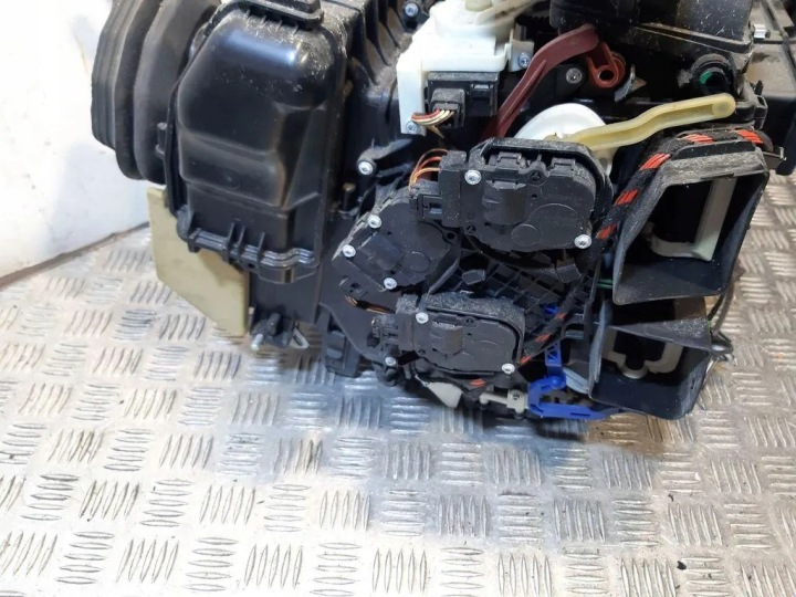 CHAUFFAGE AUDI Q5 (8R) 8K1820005AF 3.2L GASOLINE 2010