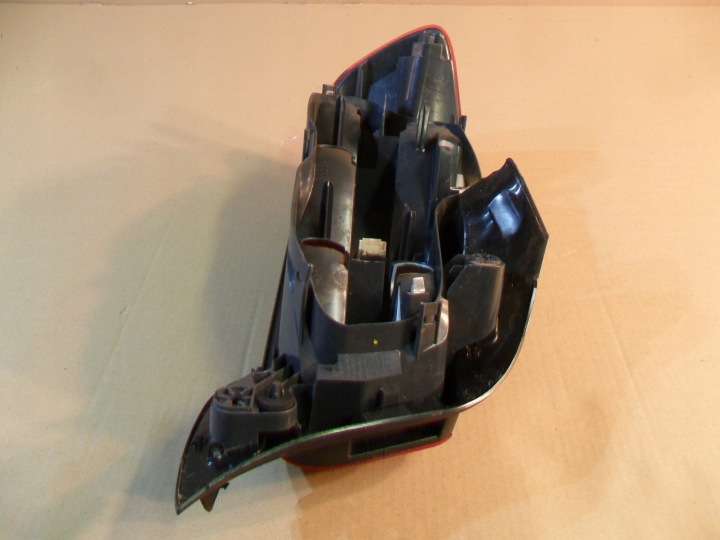 BMW F22 PHARE DROIT ARRIÈRE 7295424