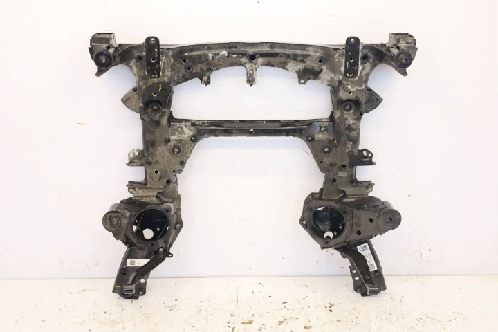 CHÂSSIS CHÂSSIS TRAVERSE AVANT AVANT BMW X5 G05 G06 G07 XM G09 6884852 10KM
