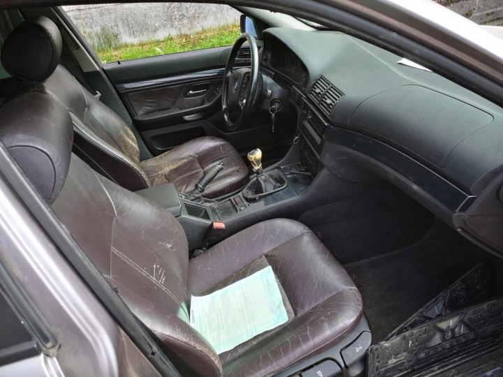 BMW 5-SERIES DÉFLECTEURS AIR VERS CABINES 1997 2.5L 8391173 3298-01
