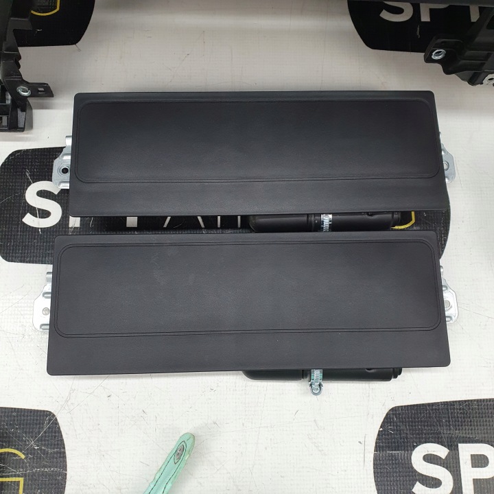 PANAMERA 971 PLANCHE CONSOLE COUSSINS COURROIES AIRBAG