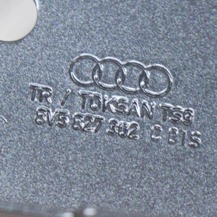 AUDI A3 S3 8V 2016 DROITE CÔTÉ CHARNIÈRE COUVERCLES DE COFFRE ARRIÈRE COUVERCLES DE COFFRE