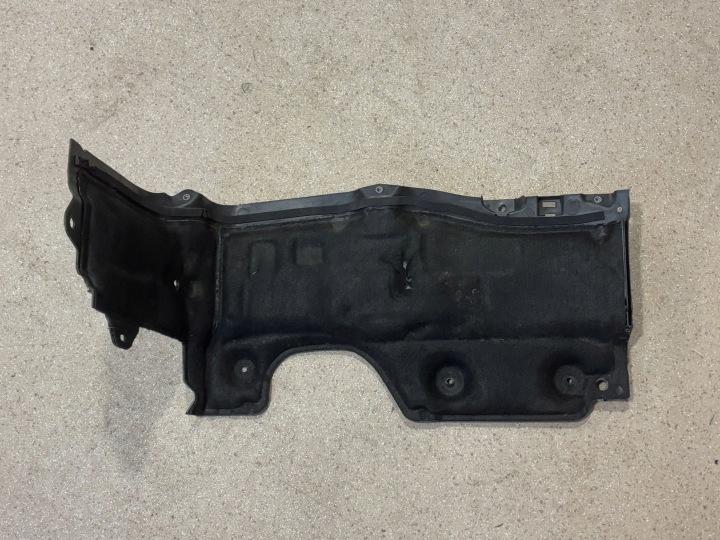 AUTRE PIÈCE CHAMBRES MOTEUR AVANT BMW 1 F40 7290814