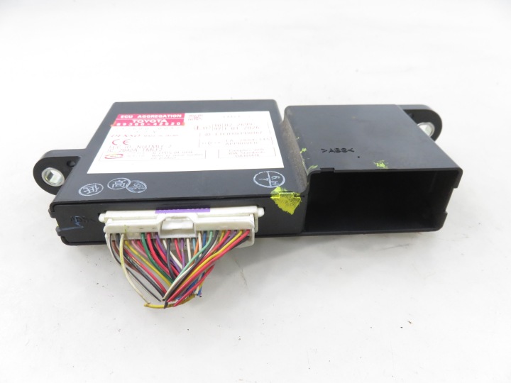 MODULE TOYOTA RAV 4 III 2.2 D 4WD (ALA30_) 2AD-FTV 8930042020