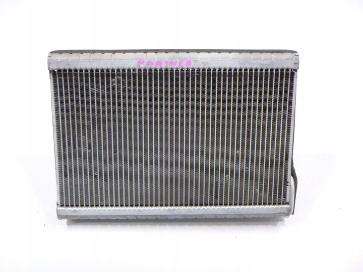 RADIATEUR DU CLIMATISEUR DE CHAUFFAGE BERLINGO DE CHARGEMENT II 2008- photo 1 - milautoparts.fr