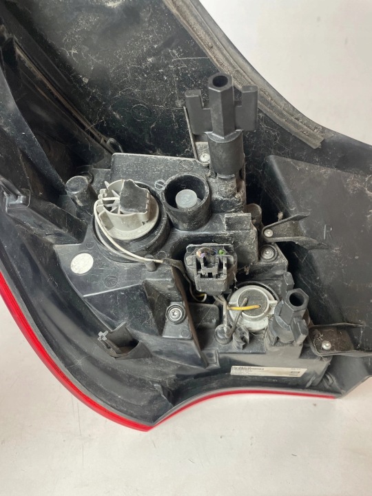 PHARE ARRIÈRE ARRIÈRE DROITE OPEL ASTRA IV J GTC 3D
