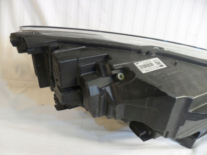 FORD KUGA MK3 PROJECTEUR GAUCHE AVANT PHARE GAUCHE AVANT AVANT COMPLET LED