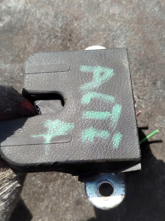 SERRURE COUVERCLES DE COFFRE COUVERCLES DE COFFRE SEAT ALTEA VW GOLF 5 AUDI A3 8P 1K6827505F