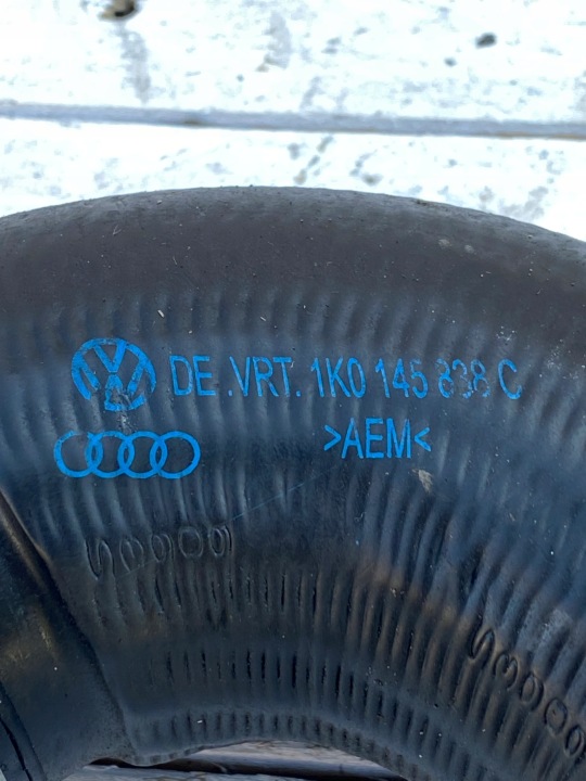 TUYAU TUYAU ÉCHANGEUR D'AIR DE SURALIMENTATION VW TOURAN 1.9 TDI 1K0145838C