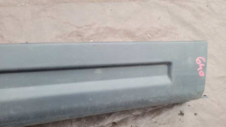 SEUIL MOULURE SEUIL DROITE RANGE ROVER SPORT L320