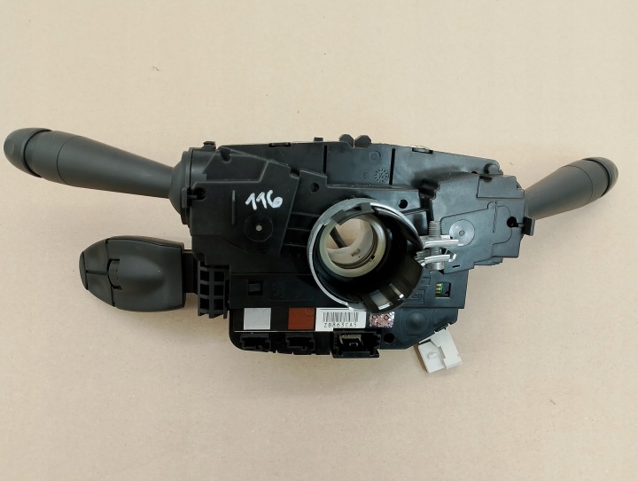 PEUGEOT 208 COMMUTATEUR COMPOSITE MANETTE BANDE