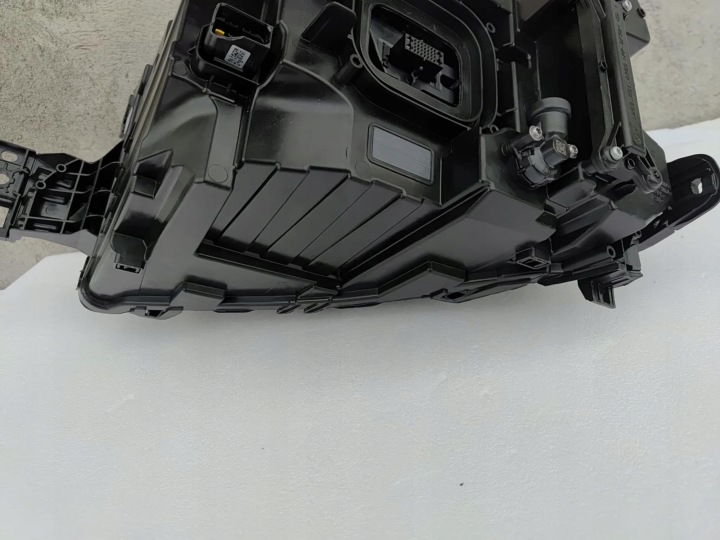 CITROEN C5 AIRCROSS LIFT 23- PHARE DROITE AVANT AVANT COMPLET LED NEUF 6923