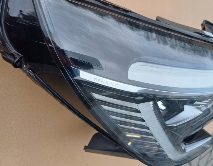 RENAULT CLIO V 19- PROJECTEUR PHARE COMPLET LED 260600901R 260107933R