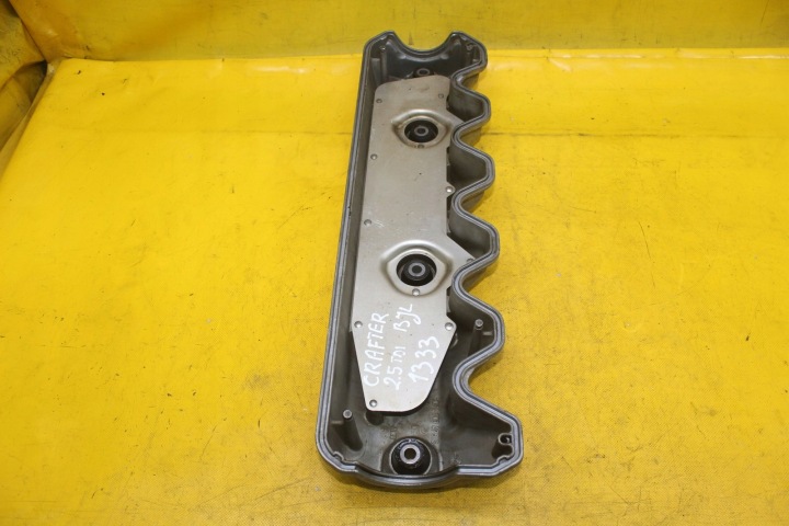 COUVERCLES COUVERCLE DE SOUPAPES VW CRAFTER 2.5 TDI BJL 074103475G 074103469F