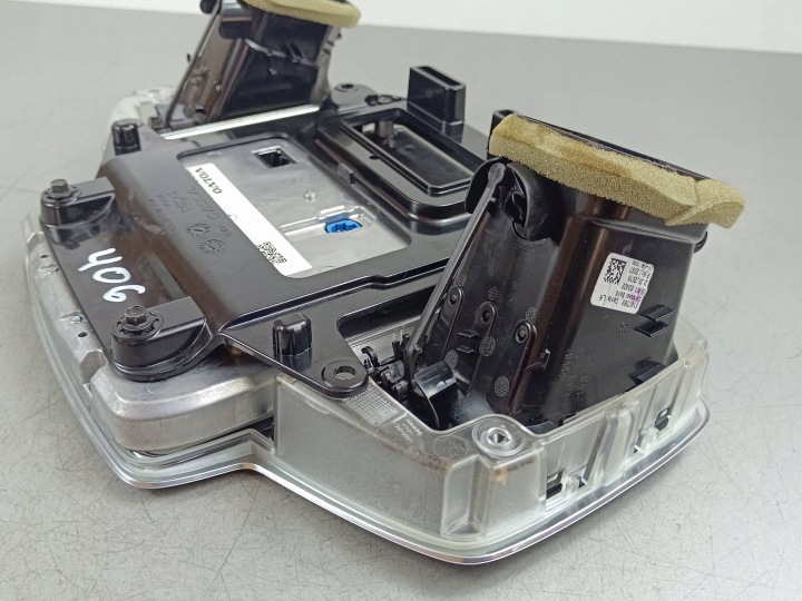 RADIO AVEC NAVIGATION VOLVO XC90 I 32247465AA 2.0L DIESEL 147KW 2018