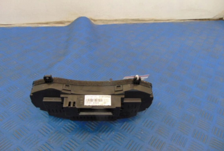 SKODA OCTAVIA II COMPTEUR V1610056