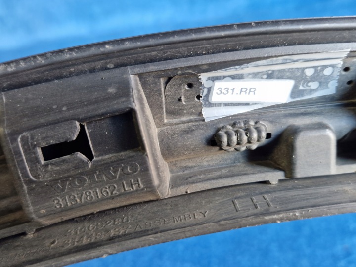 VOLVO XC90 II MOULURE GARDE-BOUE GAUCHE AVANT GAUCHE AVANT 31378162