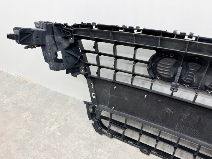 AUDI A5 8T CALANDRE GRILLE PARE-CHOCS 8T0853651E 2008-2011