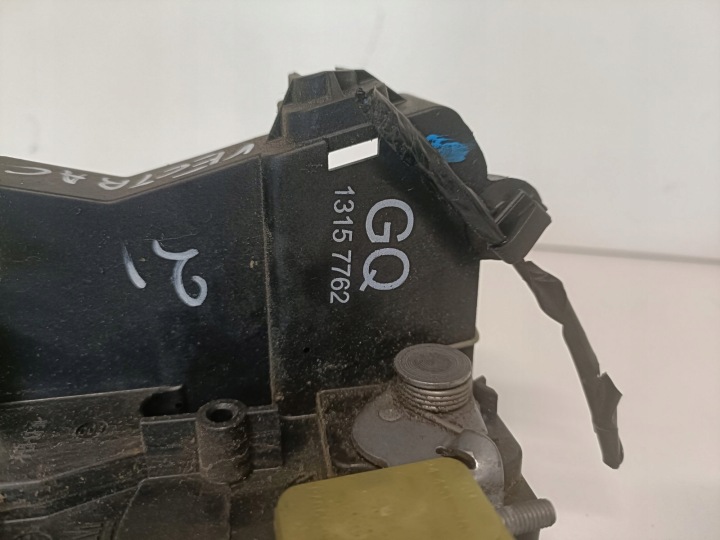 SERRURE DE PORTE CENTRAL DROIT AVANT VECTRA 13157762