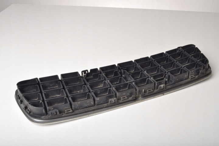 VOLVO S60 I LIFT CALANDRE CALANDRE GRILLE 08693331